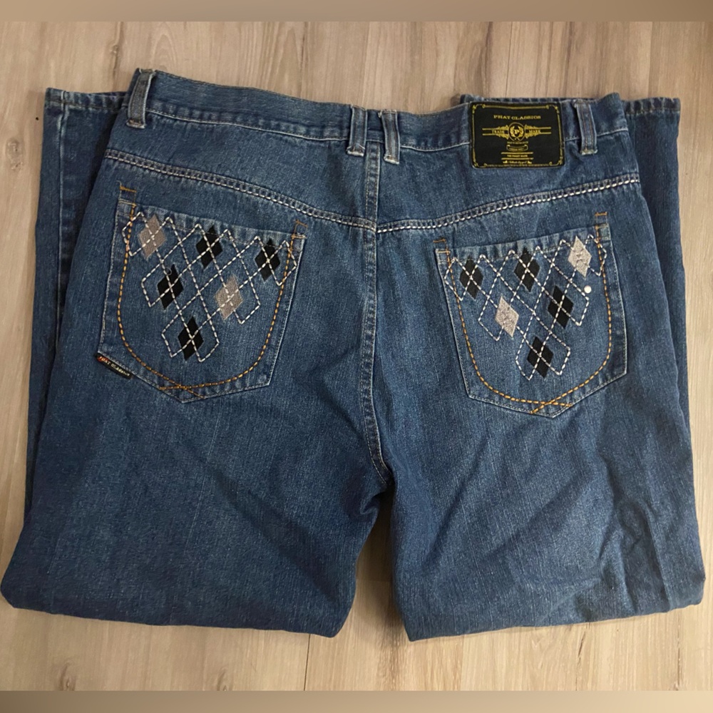 Embroidered graphic jeans